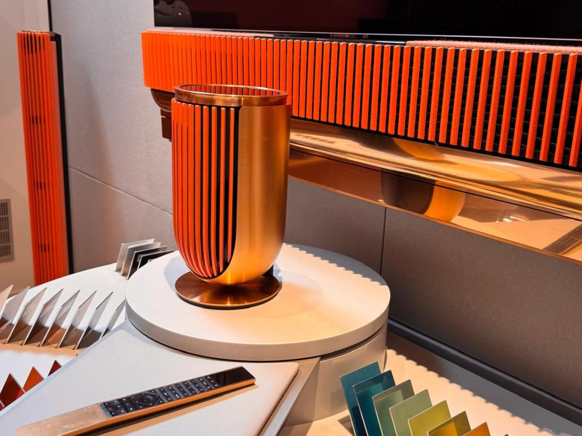 Enceintes Paris LG Bang & olufsen Sonos Devialet